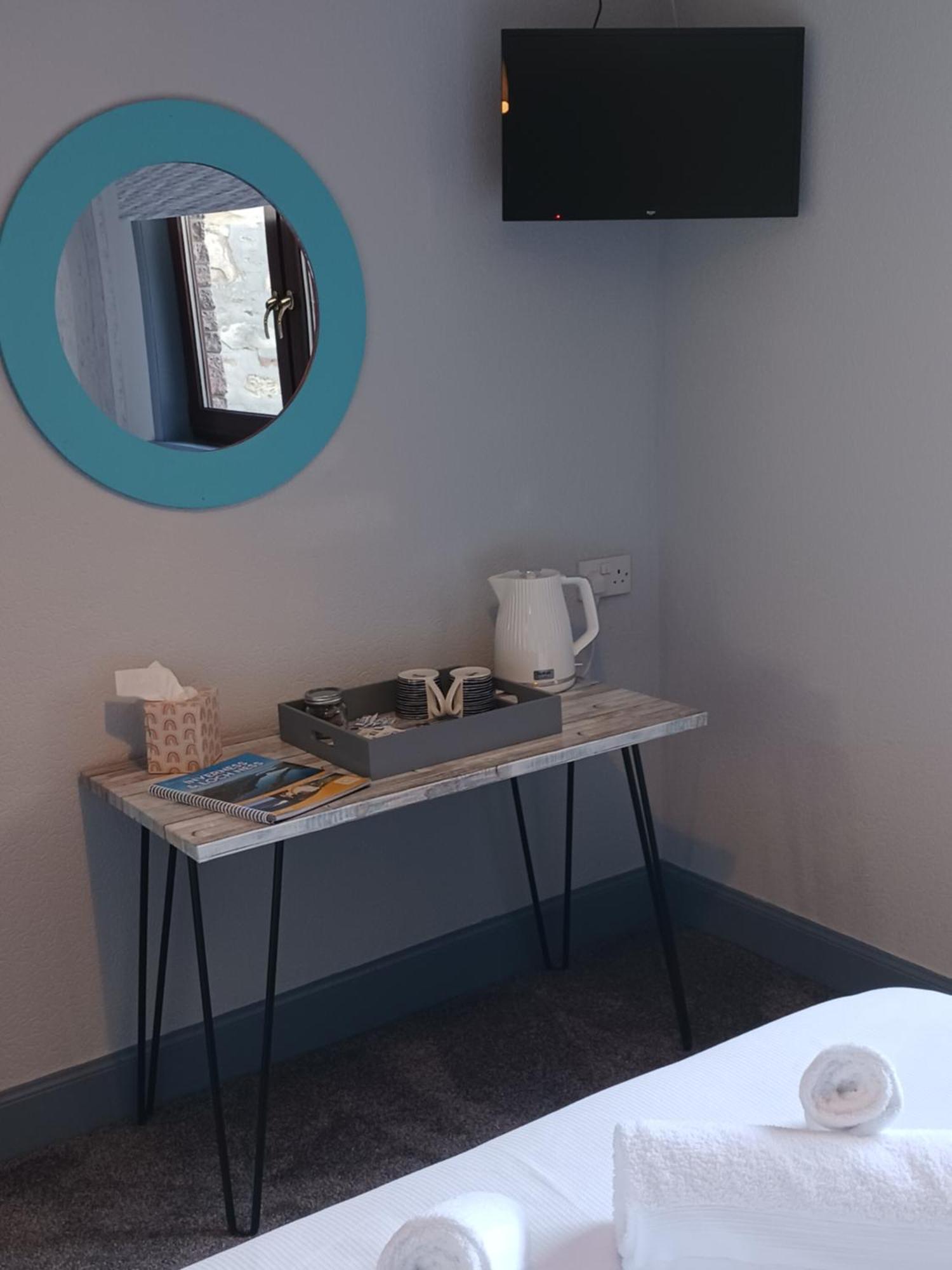 Small Double Room,1565163934:JPEG