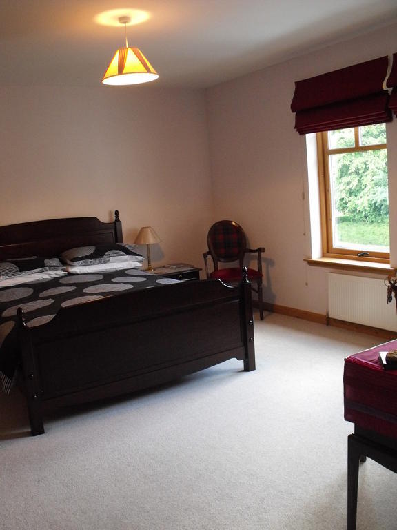 Kamer met Kingsize Bed