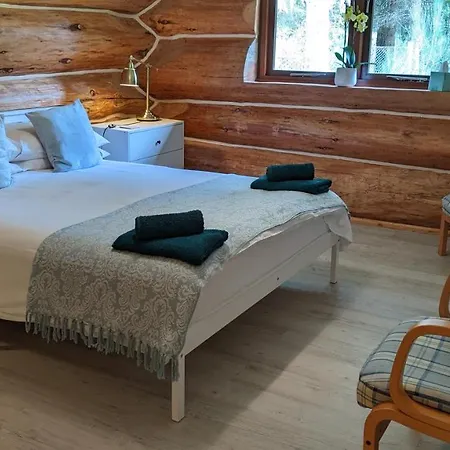 Owl Lodge Bed & Breakfast-2